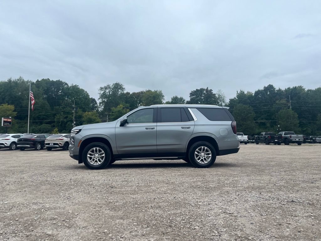 Used 2025 Chevrolet Tahoe LT AWD/4WD image 16