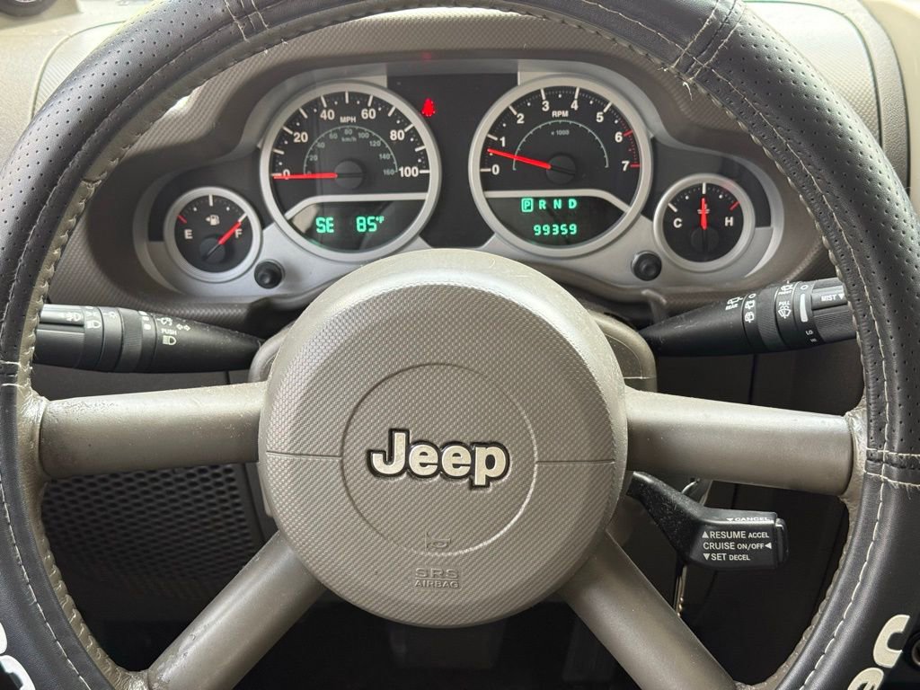 Used 2007 Jeep Wrangler Unlimited Rubicon w/ PWR Convenience Group image 13