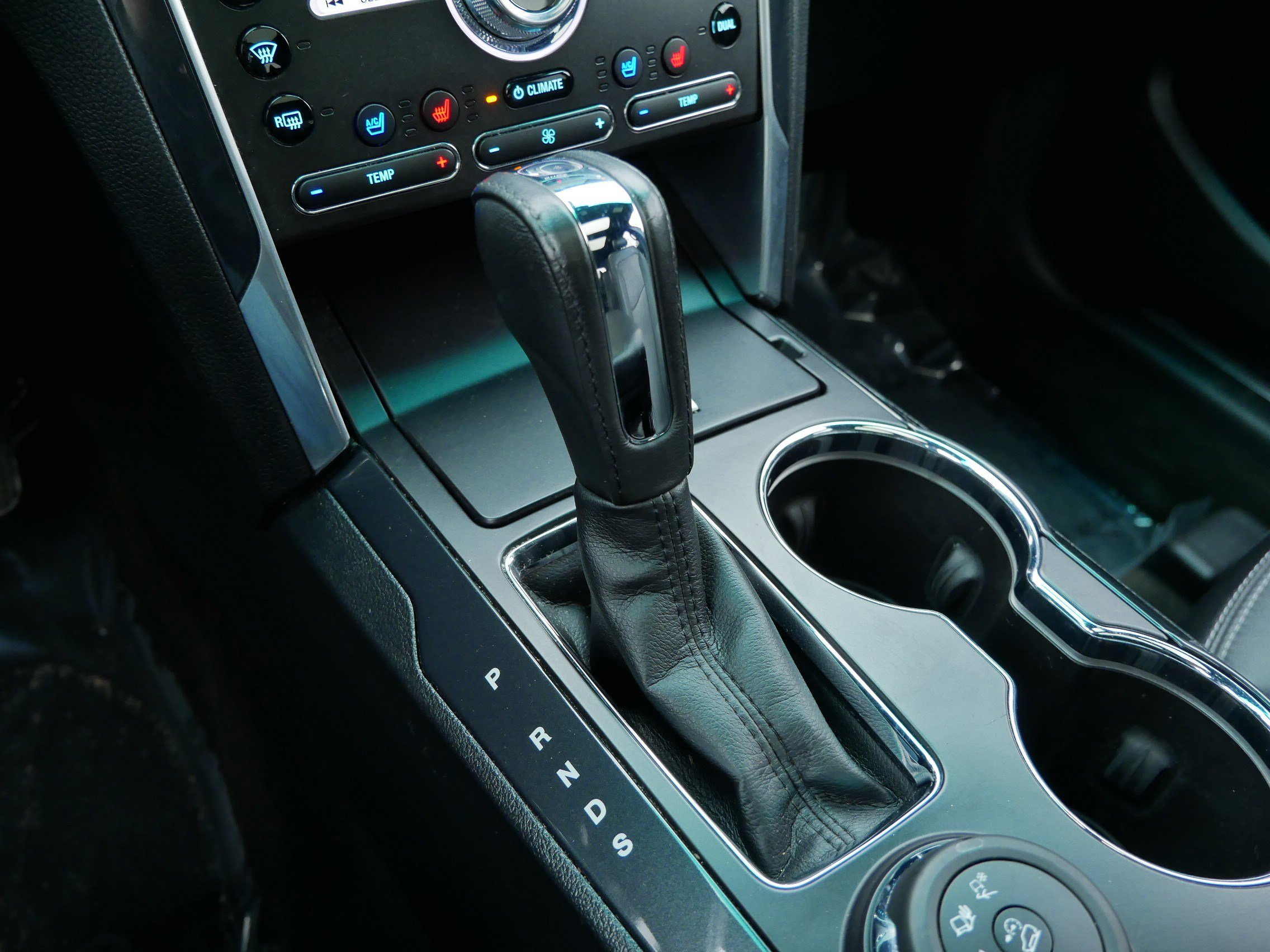 Used 2016 Ford Explorer Limited w/ Equipment Group 301A image 26