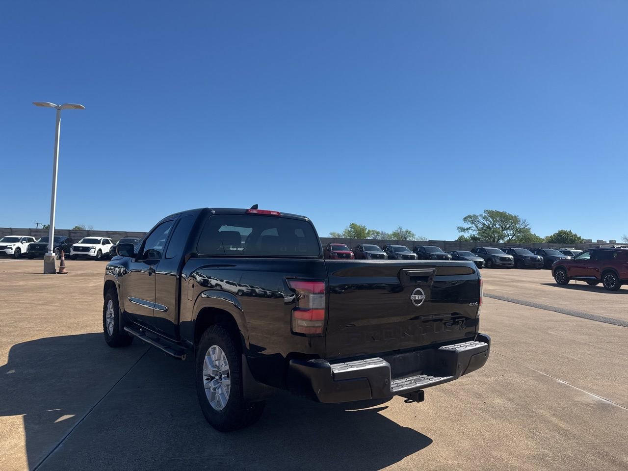 Certified 2022 Nissan Frontier S w/ Technology Package image 16