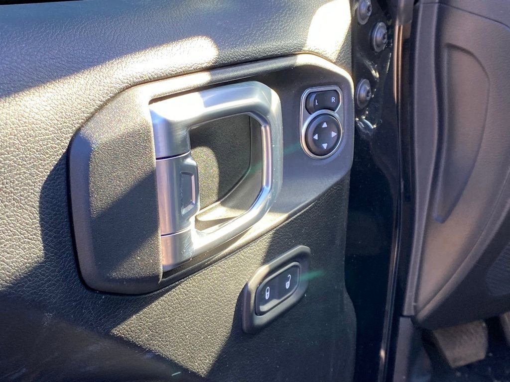 Used 2021 Jeep Wrangler Unlimited Sport image 11