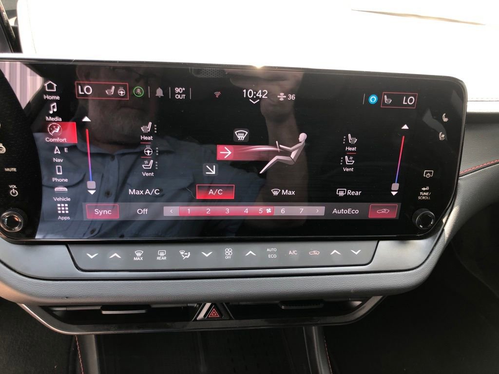 Used 2024 Dodge Charger R/T Scat Pack w/ Plus Group image 28