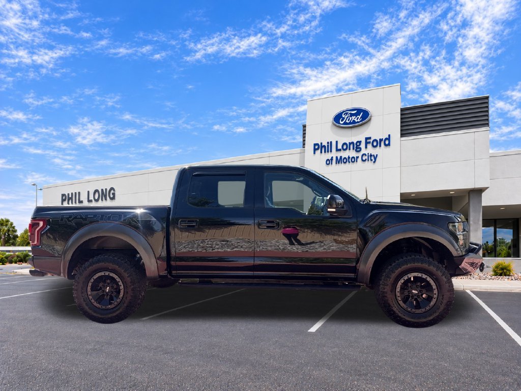 Certified 2018 Ford F150 Raptor w/ Equipment Group 802A Luxury AWD/4WD image 9
