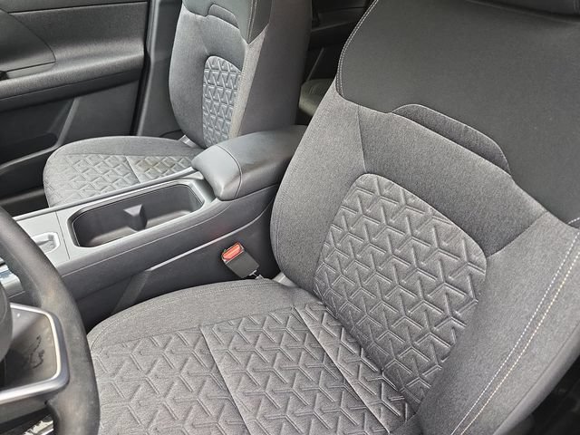 Used 2026 Nissan Kicks SV FWD image 15