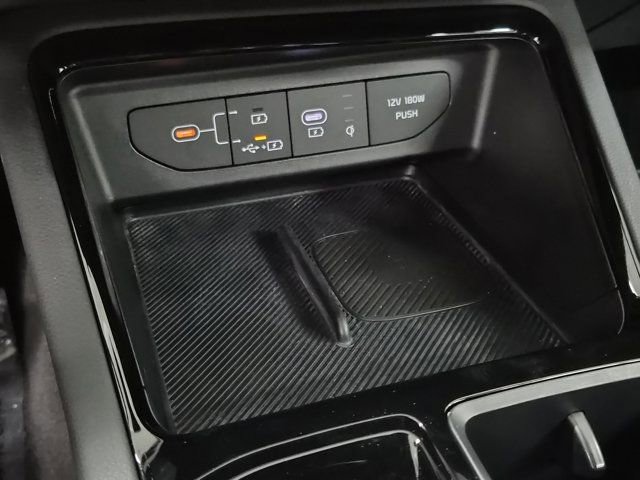 Used 2025 Kia K5 GT-Line image 31