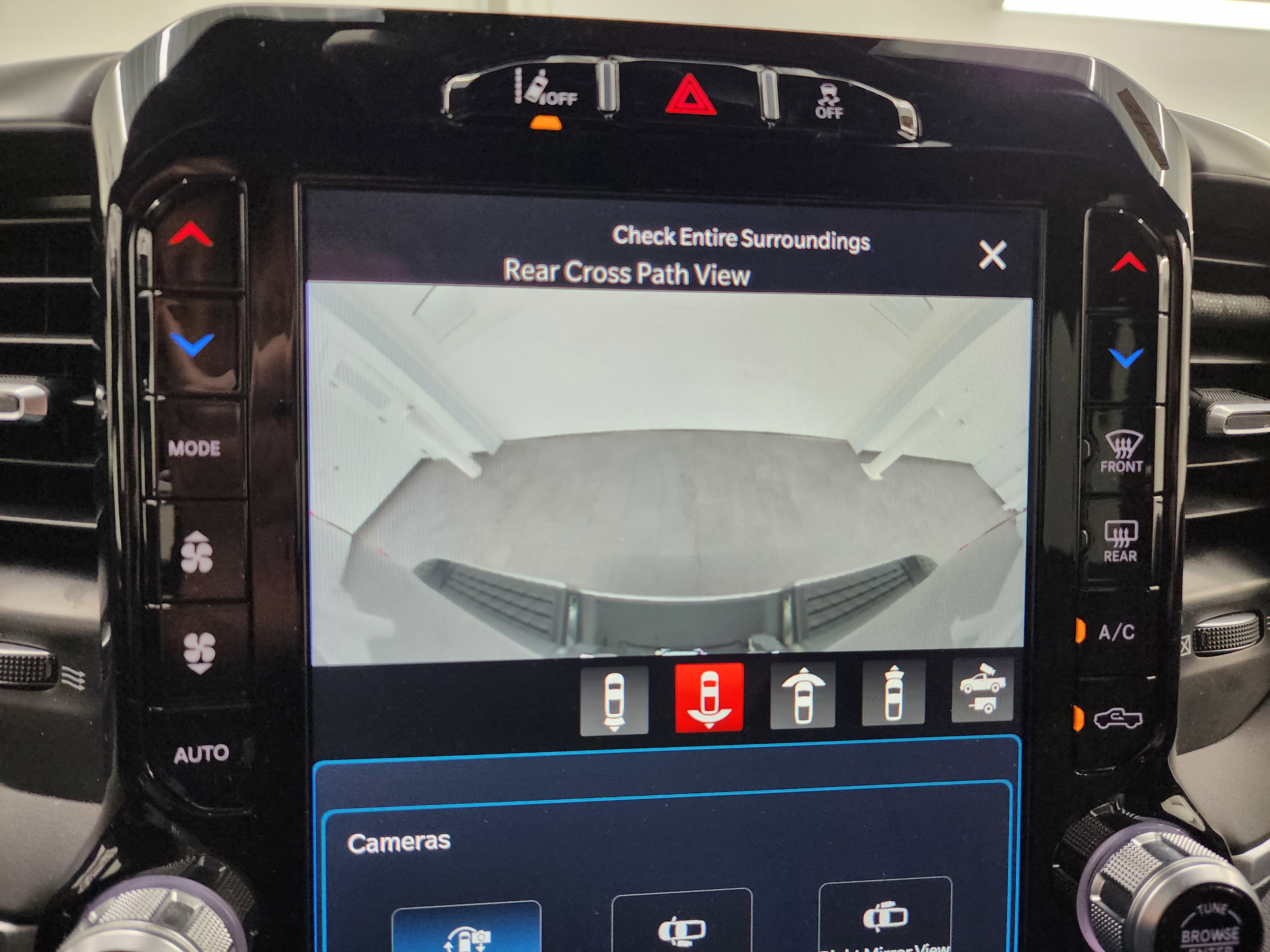 Used 2022 RAM 3500 Big Horn w/ Level B Equipment Group image 59