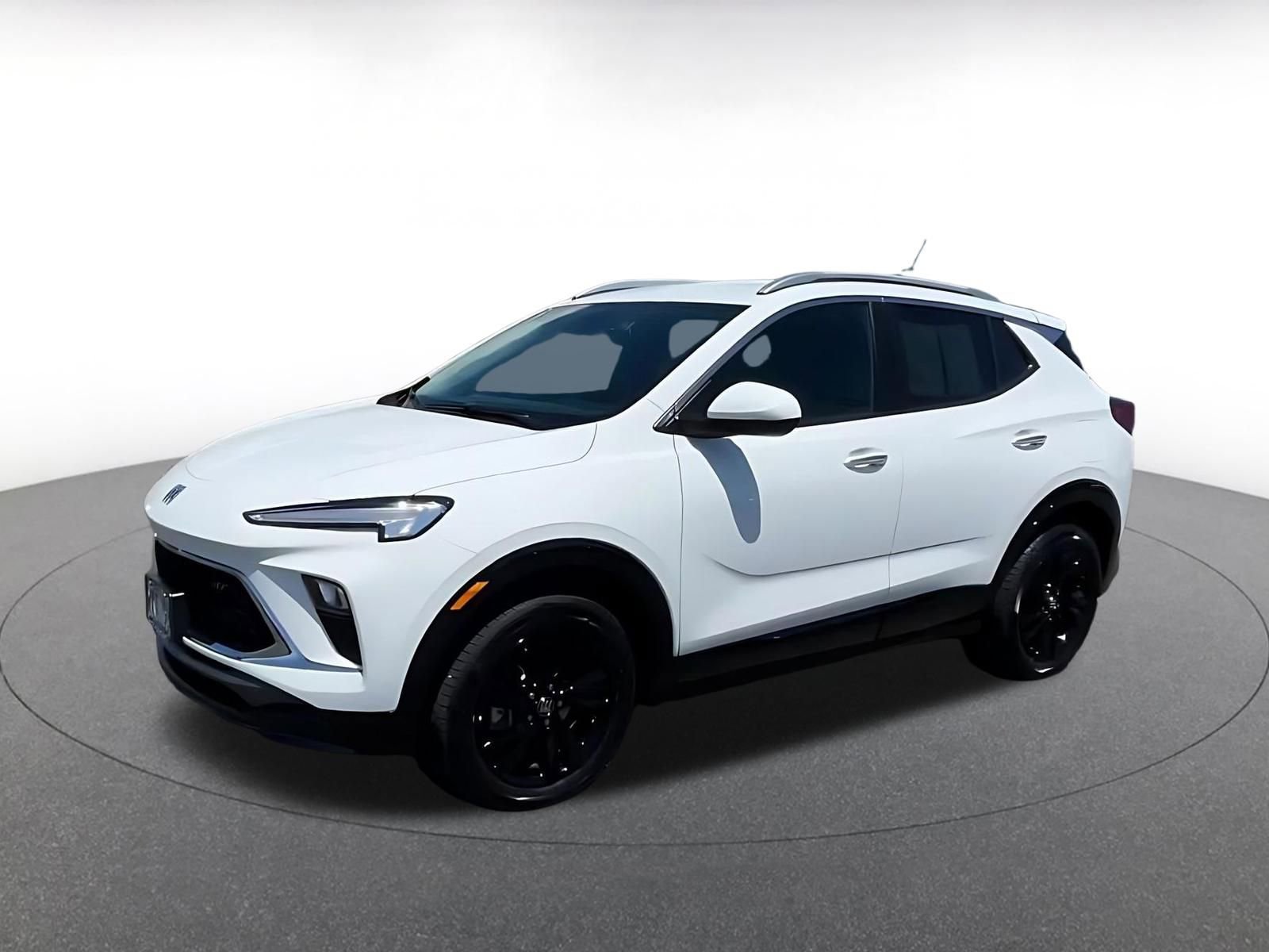 Used 2024 Buick Encore GX Sport Touring image 8