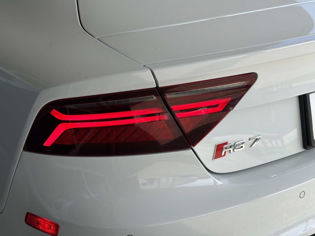 Used 2016 Audi RS 7 Prestige AWD/4WD image 11