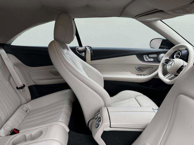 Used 2023 Mercedes-Benz E 450 4MATIC Cabriolet image 40