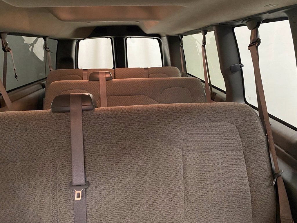 Used 2025 GMC Savana 3500 LT w/ LT Preferred Equipment Group RWD image 18