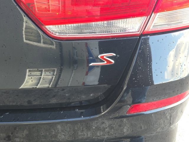 Used 2019 Kia Optima S image 8