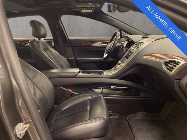Used 2019 Lincoln MKZ Reserve w/ Reserve Plus Package AWD/4WD image 21
