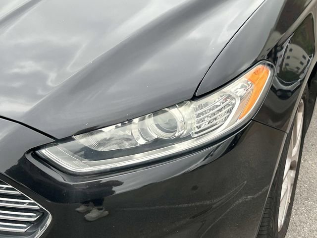 Used 2014 Ford Fusion SE FWD image 9
