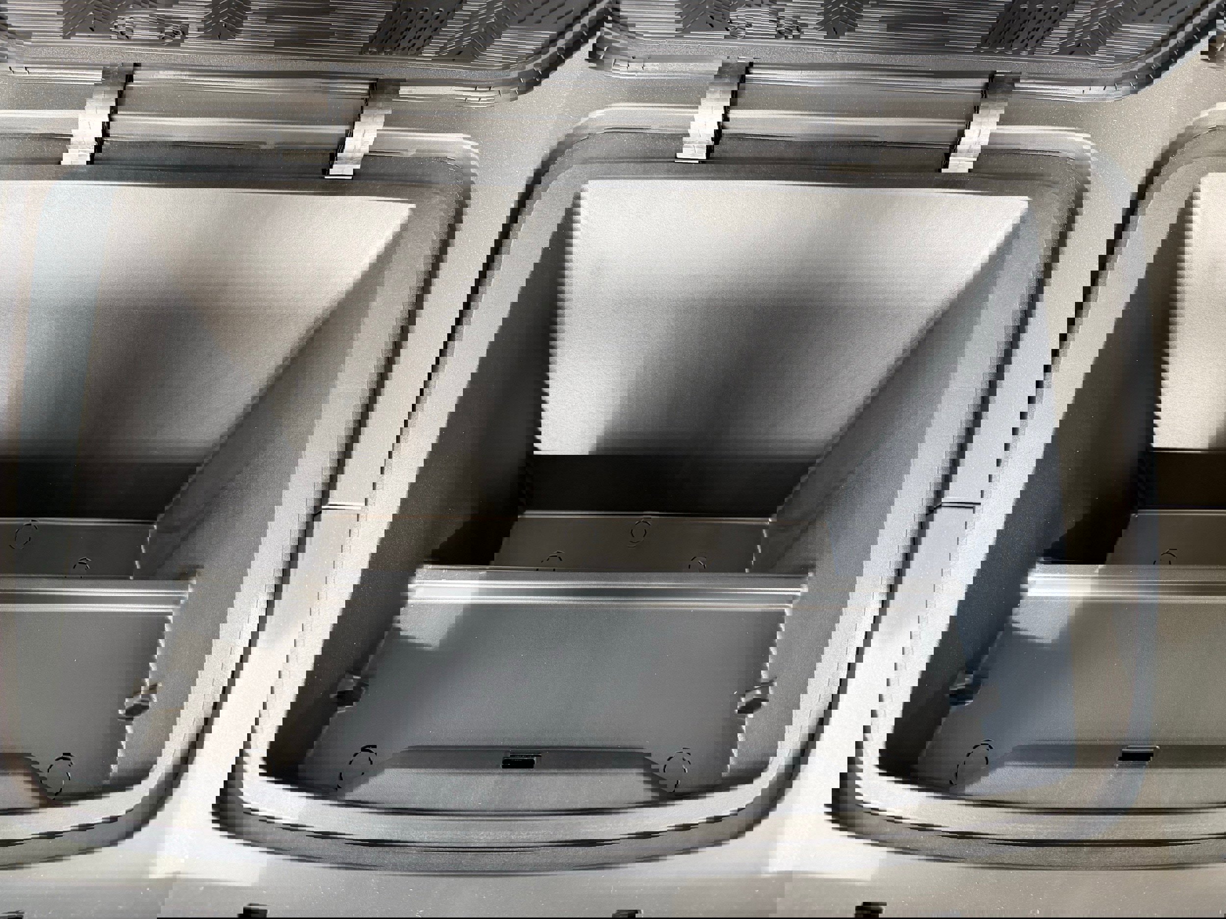 New 2026 Volvo EX30 Cross Country Ultra w/ Protection Package Premier image 29