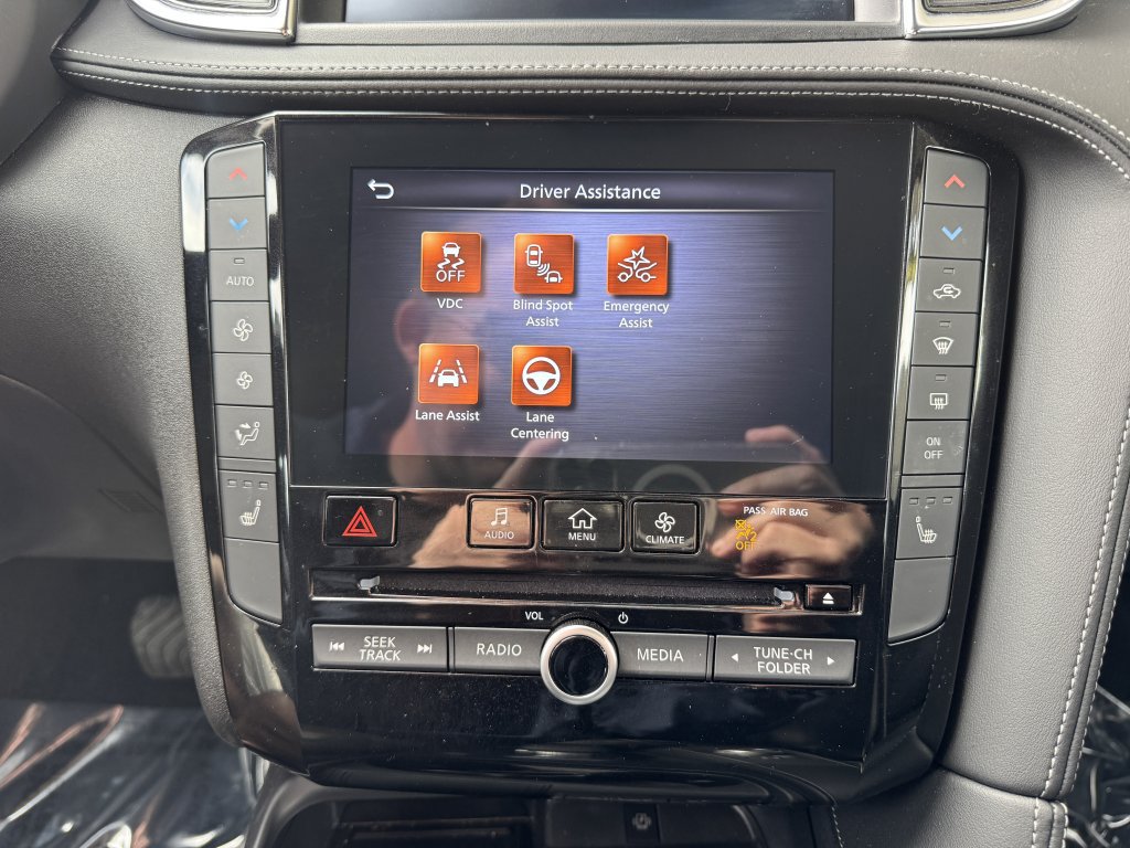 Used 2024 INFINITI QX50 Luxe w/ Cargo Package FWD image 23