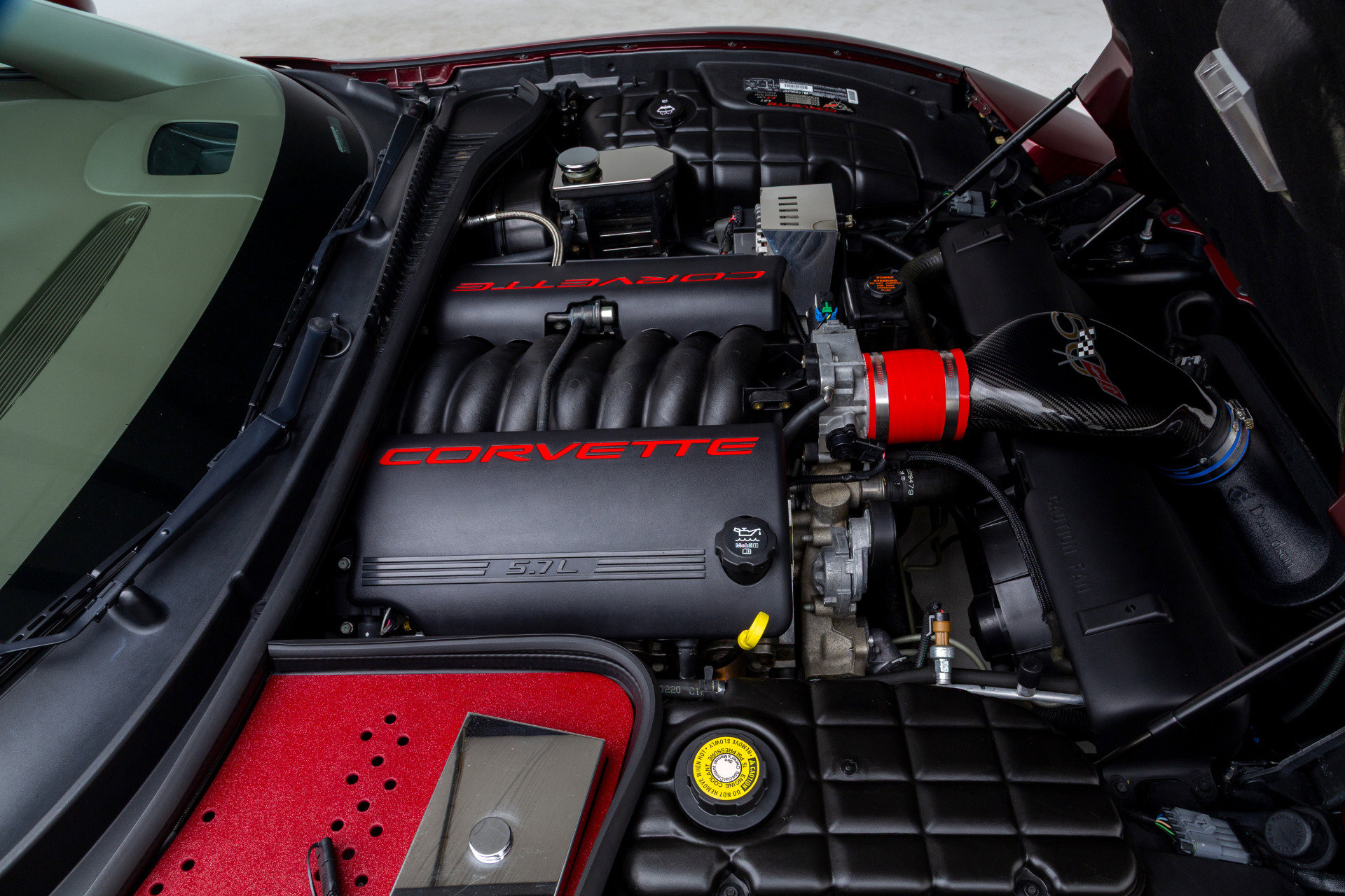 Used 2003 Chevrolet Corvette 50th Anniversary Edition w/ Preferred Equipment Group1 image 18