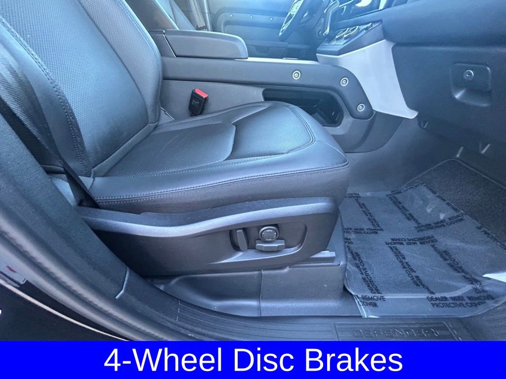 Used 2025 Land Rover Defender 110 S image 24