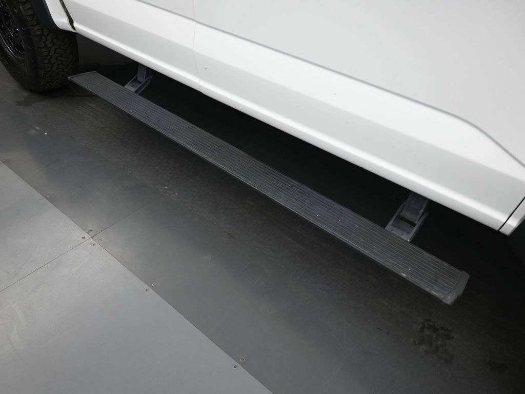 Used 2022 Ford F150 Raptor w/ Equipment Group 801A High image 27