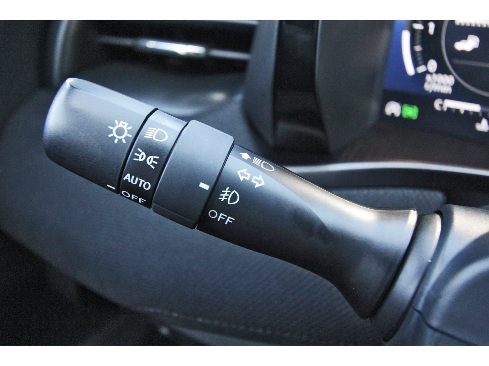 Certified 2026 Subaru Outback Premium AWD/4WD image 18