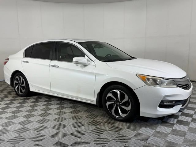 Used 2016 Honda Accord EX-L image 10