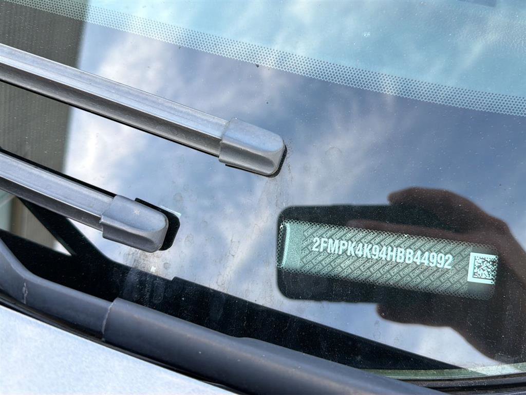 Used 2017 Ford Edge Titanium w/ Equipment Group 301A image 13