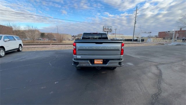 Used 2023 Chevrolet Silverado 1500 LT image 7