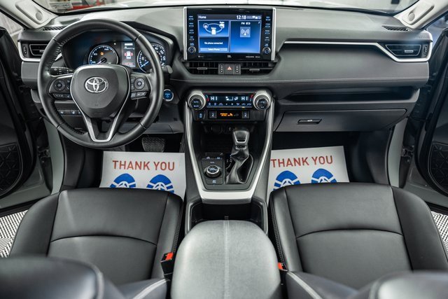 Certified 2022 Toyota RAV4 XLE Premium image 23
