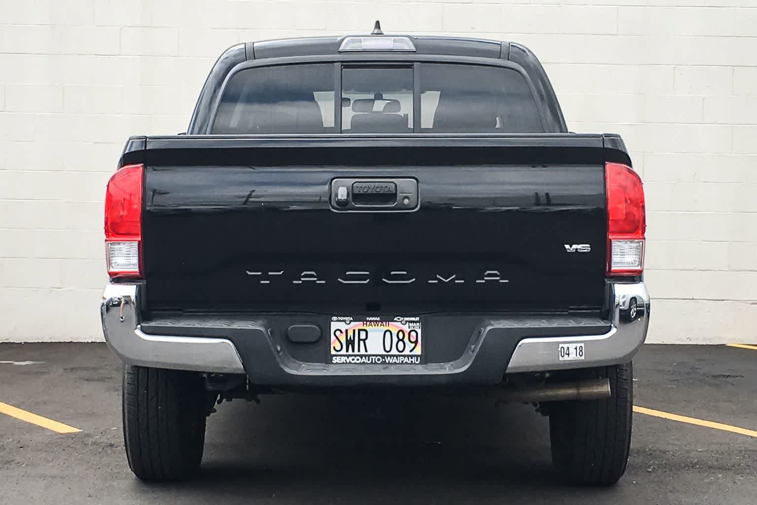 Used 2016 Toyota Tacoma SR5 RWD image 3