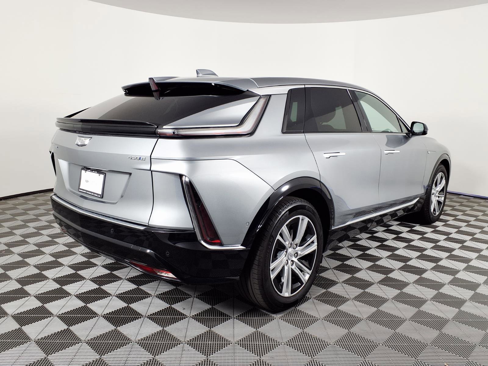 Certified 2024 Cadillac Lyriq Tech w/ Driver Assist Package RWD image 4