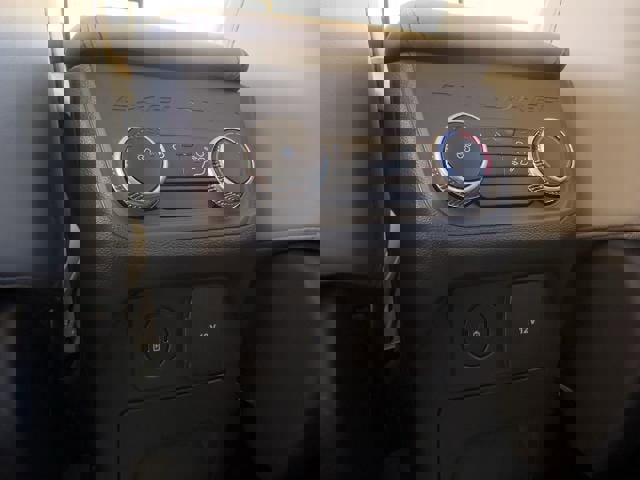 New 2026 Ford Explorer Active w/ Active Comfort Package image 25