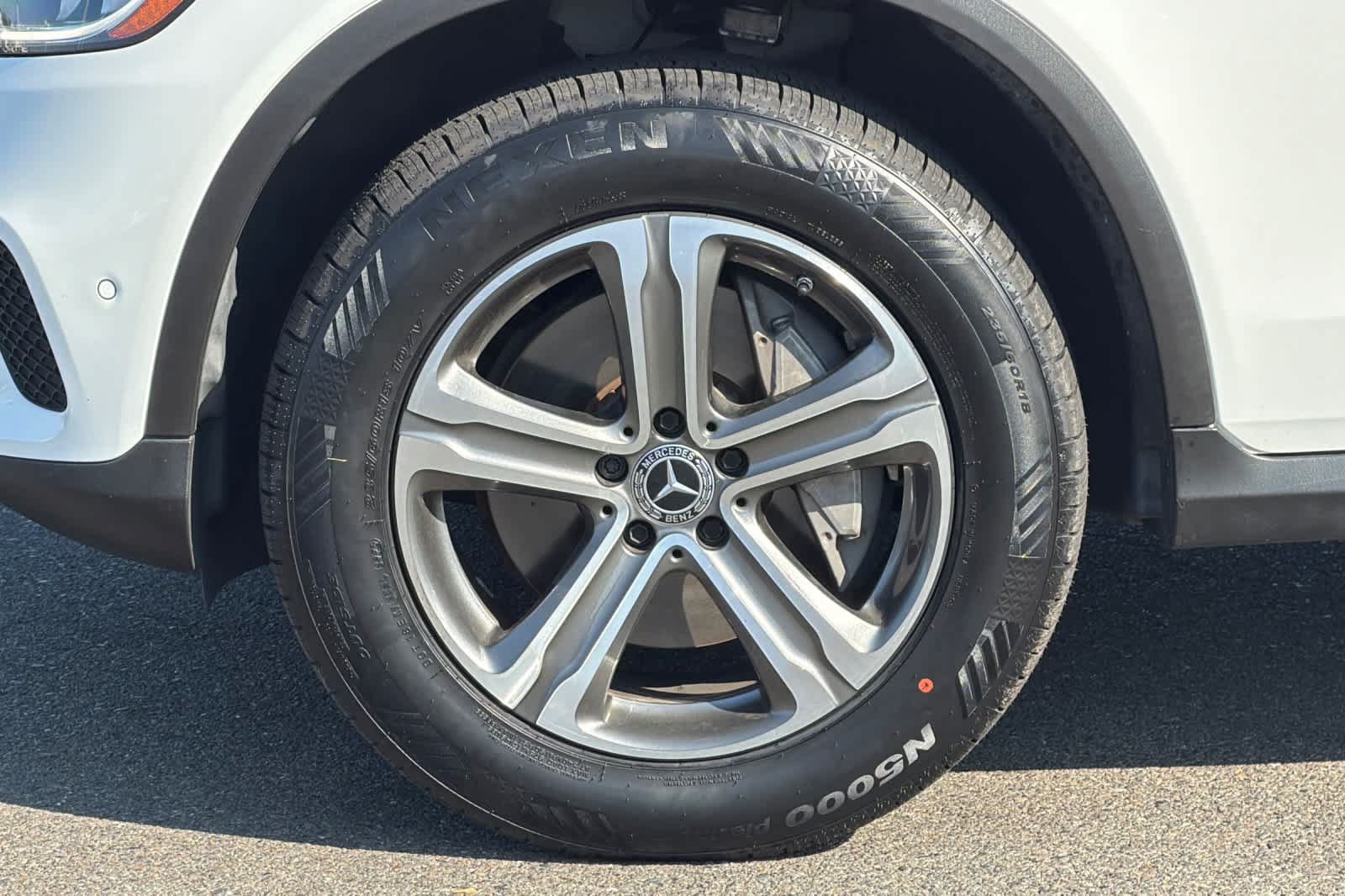 Used 2022 Mercedes-Benz GLC 300 4MATIC image 31