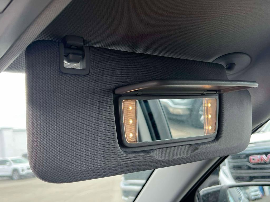 Used 2023 Chevrolet Equinox LT FWD image 29