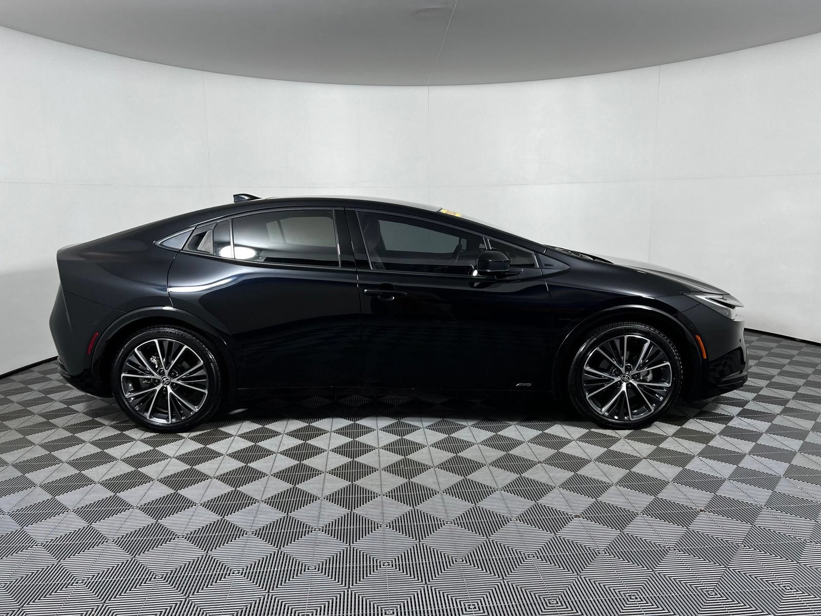 Certified 2024 Toyota Prius Limited w/ Limited Premium Package AWD/4WD image 4