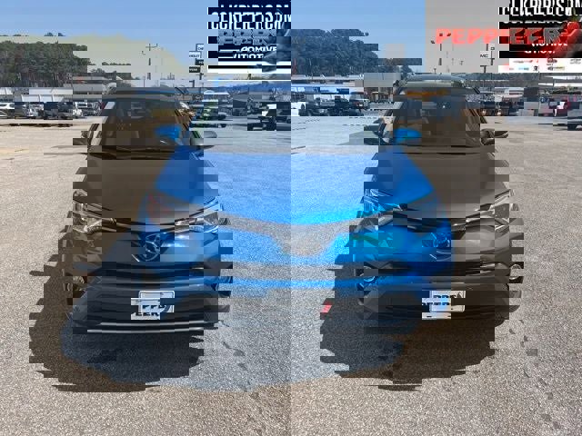 Used 2016 Toyota RAV4 Limited image 10