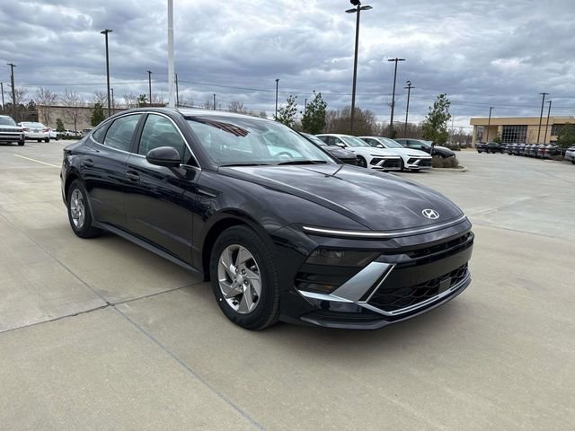 New 2026 Hyundai Sonata SE