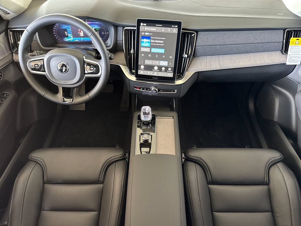 New 2026 Volvo XC90 T8 Ultra w/ Lounge Package AWD/4WD image 12