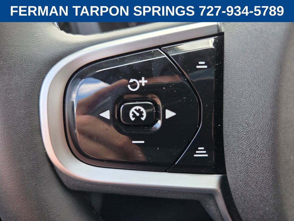 Used 2026 Volvo XC60 B5 Plus w/ Protection Package Premier AWD/4WD image 32