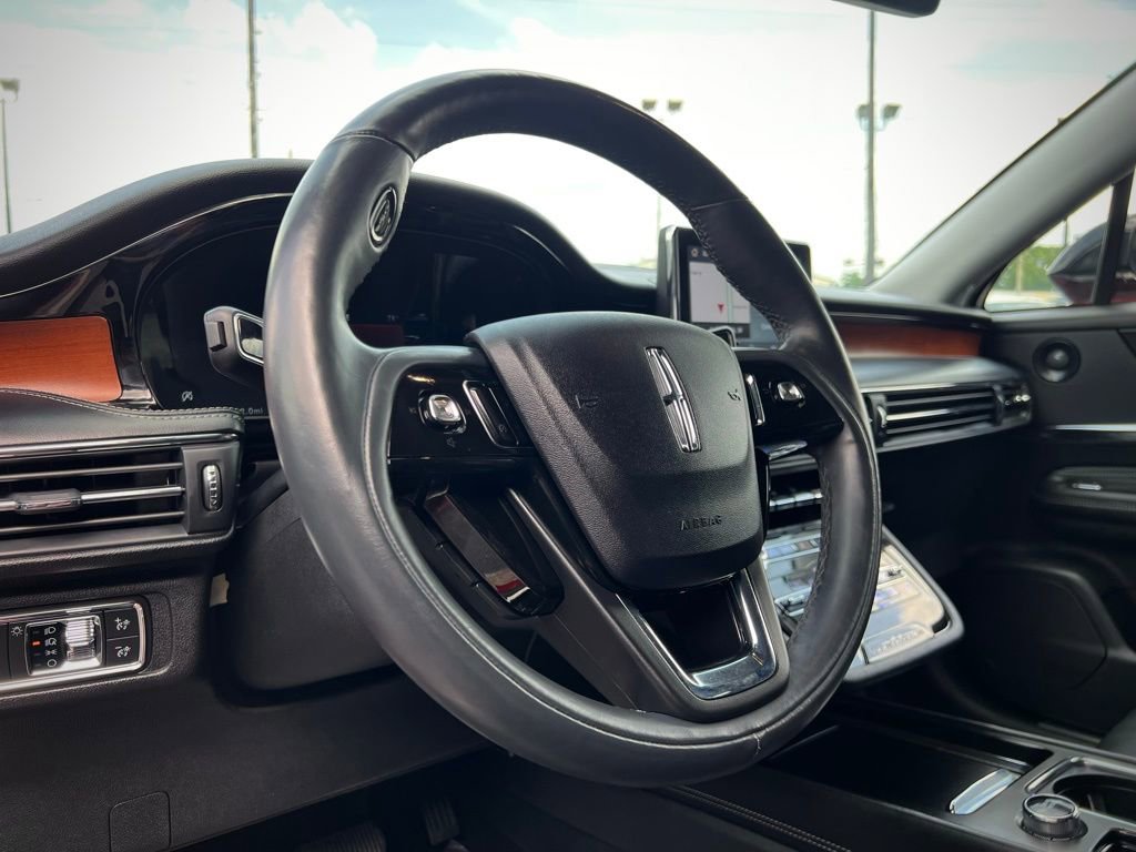 Used 2021 Lincoln Corsair Reserve w/ Elements Package image 37