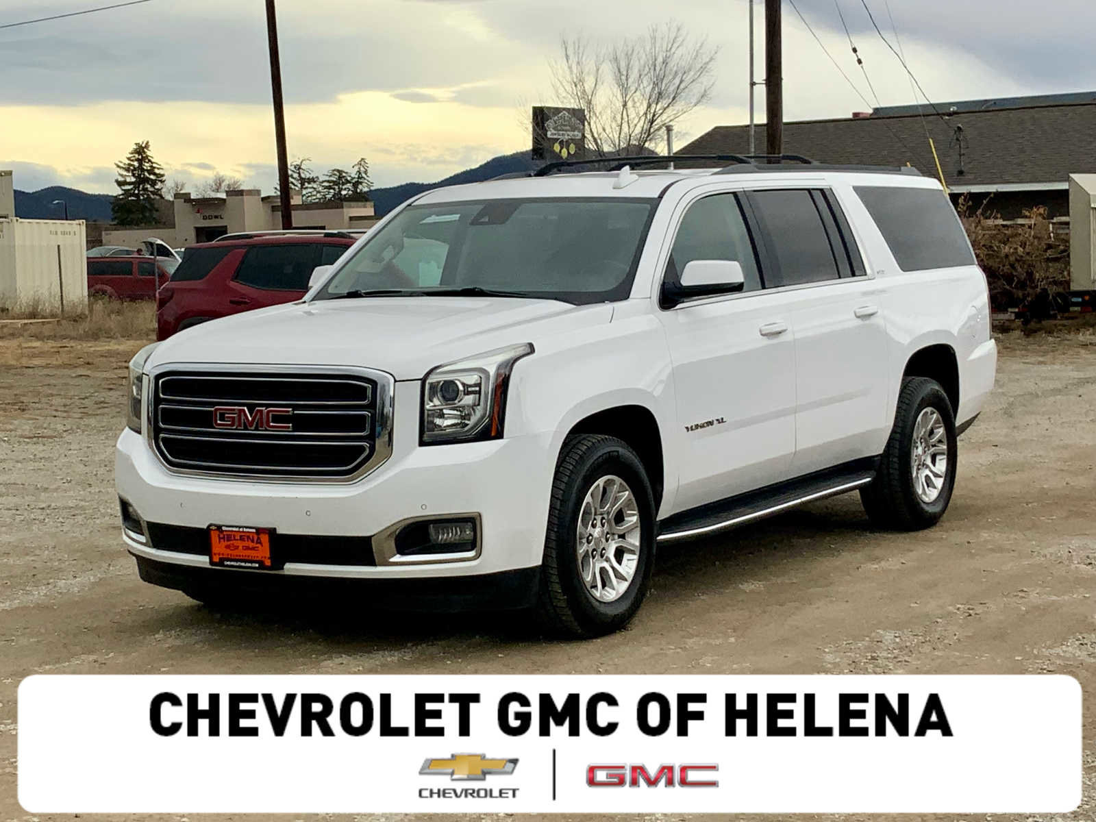 Used 2019 GMC Yukon XL SLT w/ Open Road Package image 1