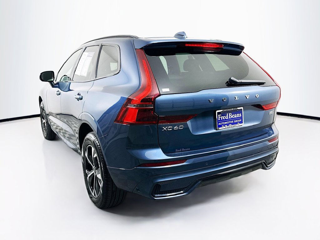 Used 2026 Volvo XC60 B5 Core w/ Climate Package AWD/4WD image 7