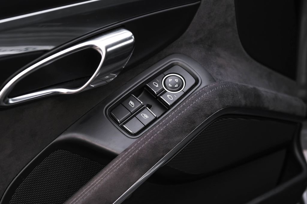 Used 2015 Porsche Boxster GTS image 46