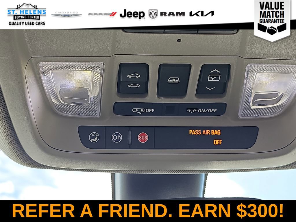 Used 2017 Buick LaCrosse Essence w/ Sun and Shade Package FWD image 23