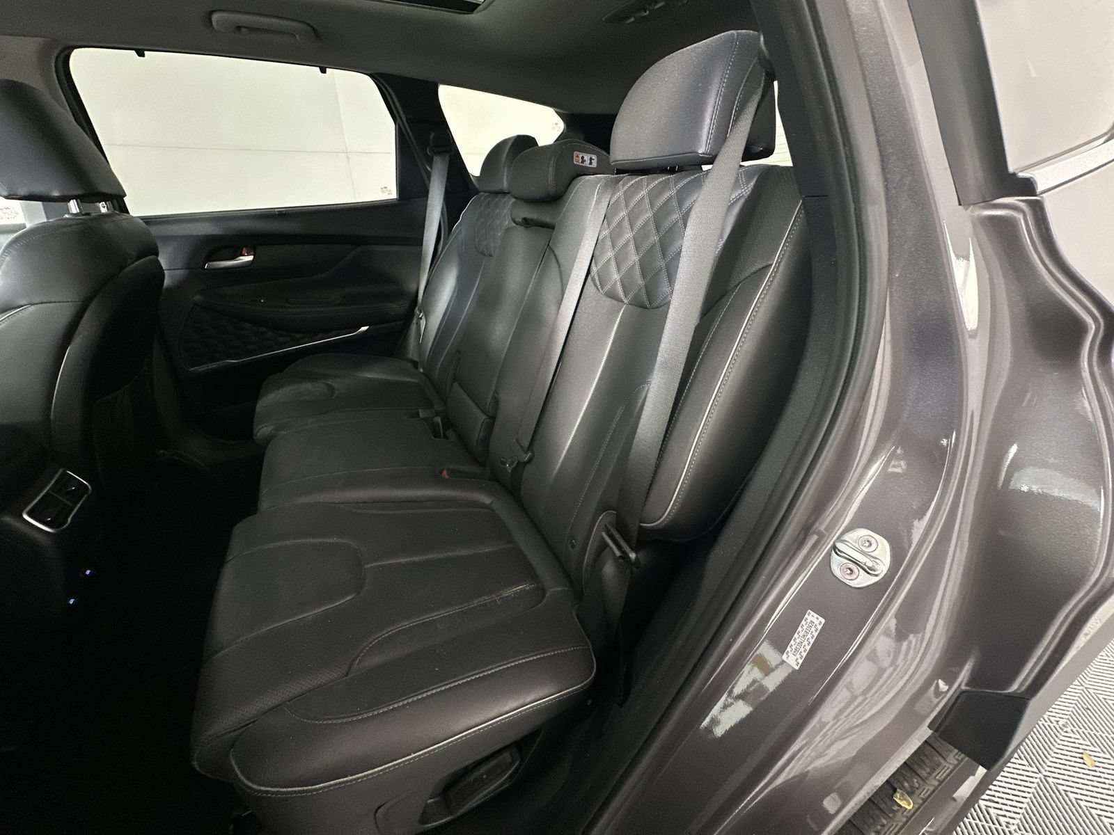 Used 2022 Hyundai Santa Fe SEL Premium AWD/4WD image 23
