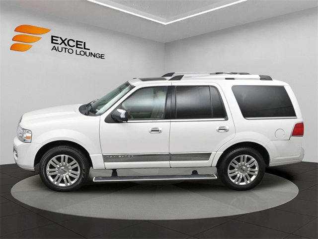 Used 2014 Lincoln Navigator 4WD image 36