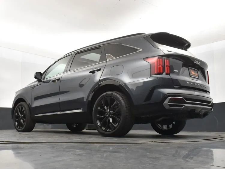 Used 2022 Kia Sorento SX AWD/4WD image 12
