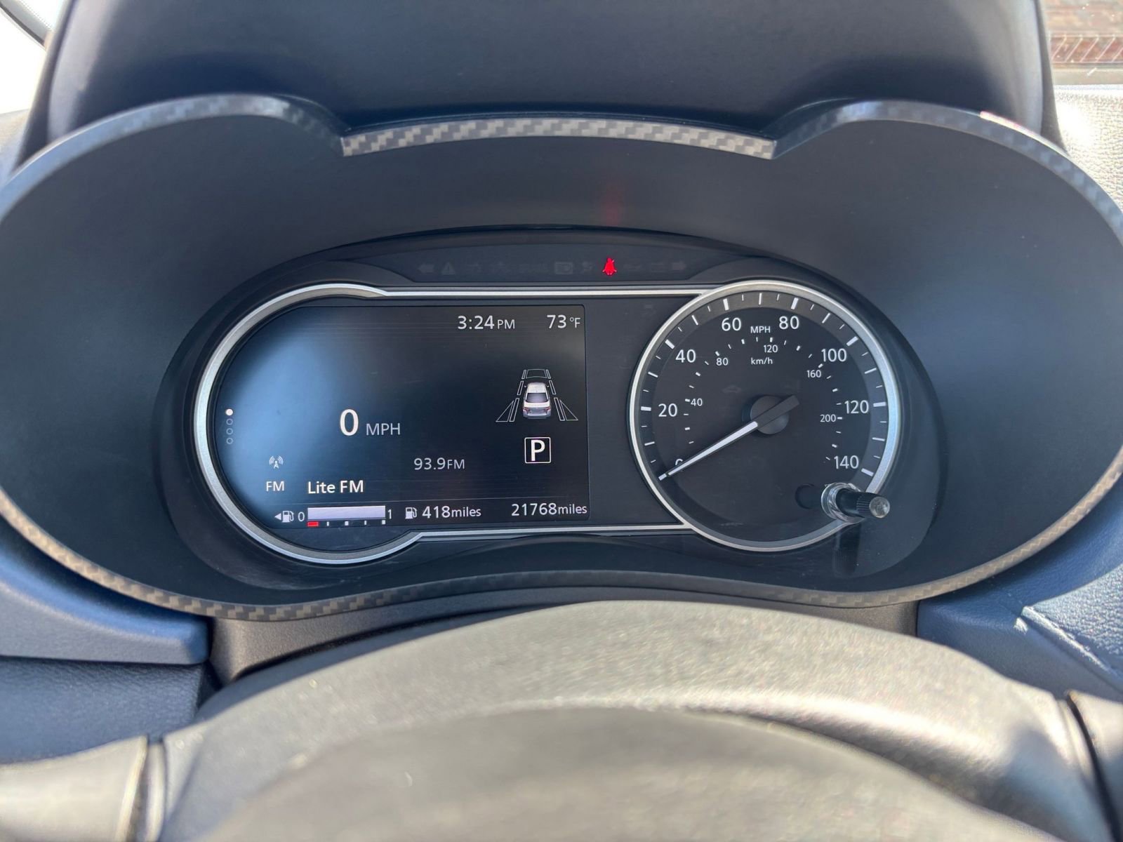 Used 2025 Nissan Versa SV FWD image 38