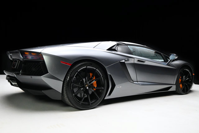Used 2016 Lamborghini Aventador LP 700-4 AWD/4WD image 4