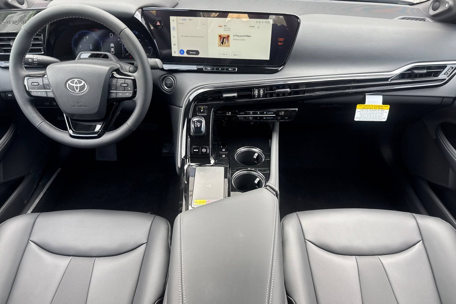 New 2026 Toyota Mirai RWD image 4