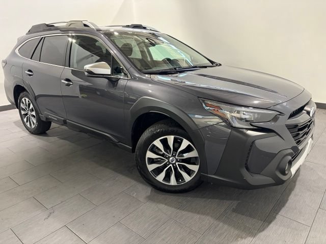 Used 2023 Subaru Outback Touring AWD/4WD image 7