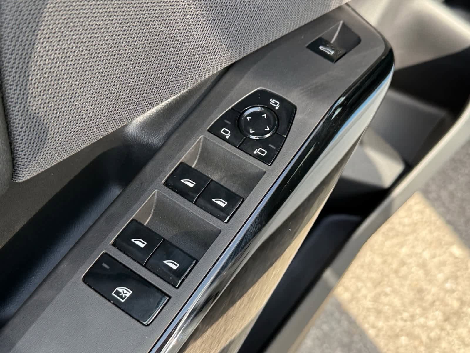 New 2026 BMW X3 M50 w/ Premium Package image 30